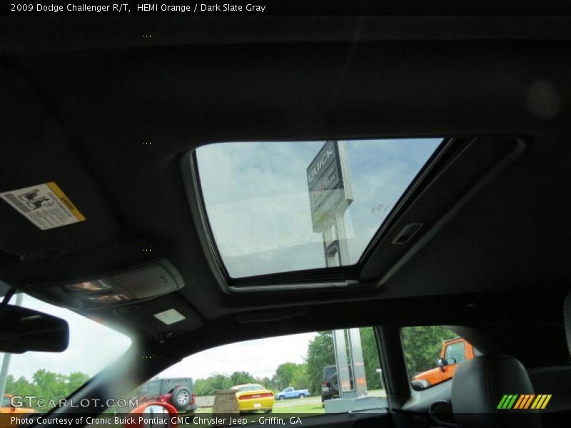 HEMI Orange / Dark Slate Gray 2009 Dodge Challenger R/T