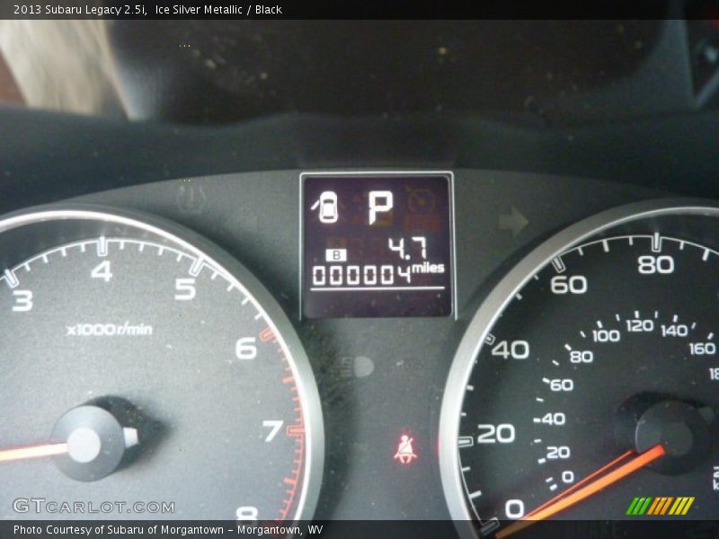 Ice Silver Metallic / Black 2013 Subaru Legacy 2.5i