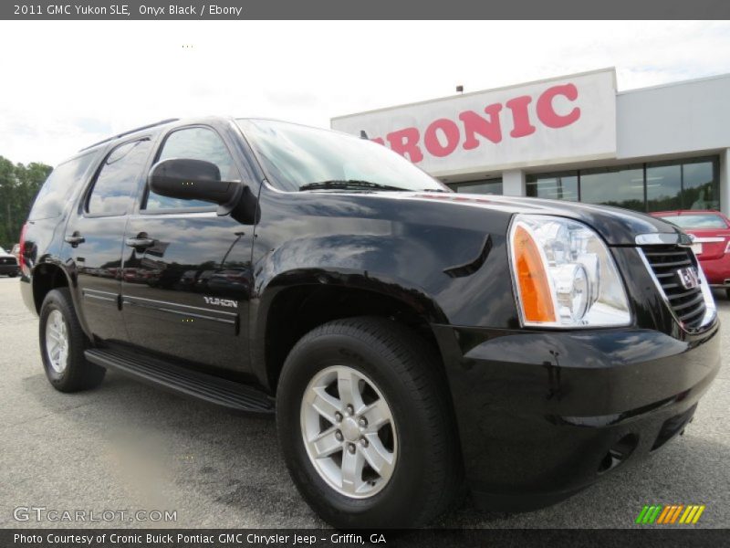 Onyx Black / Ebony 2011 GMC Yukon SLE