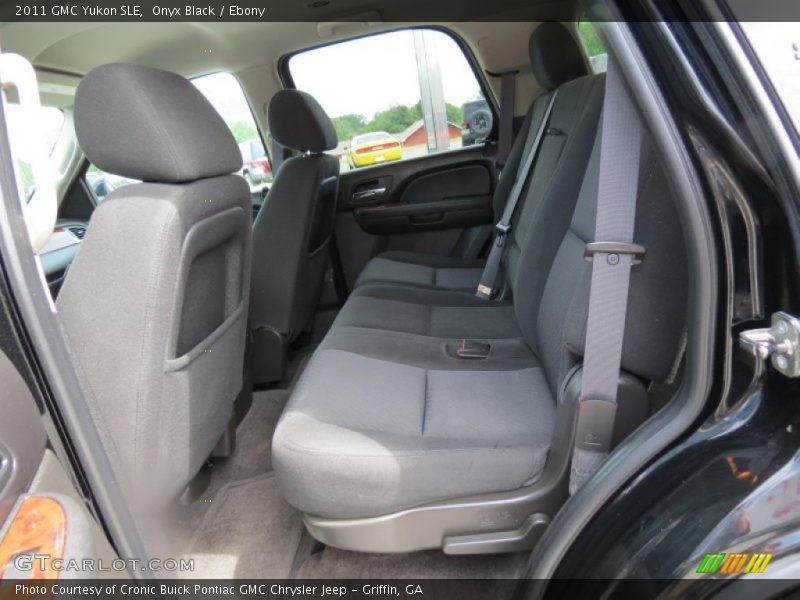 Onyx Black / Ebony 2011 GMC Yukon SLE
