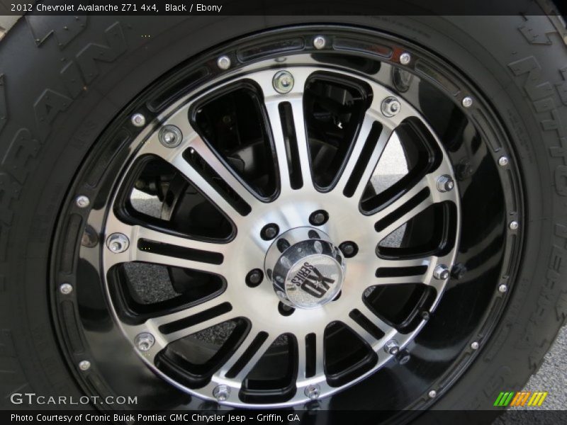 Black / Ebony 2012 Chevrolet Avalanche Z71 4x4
