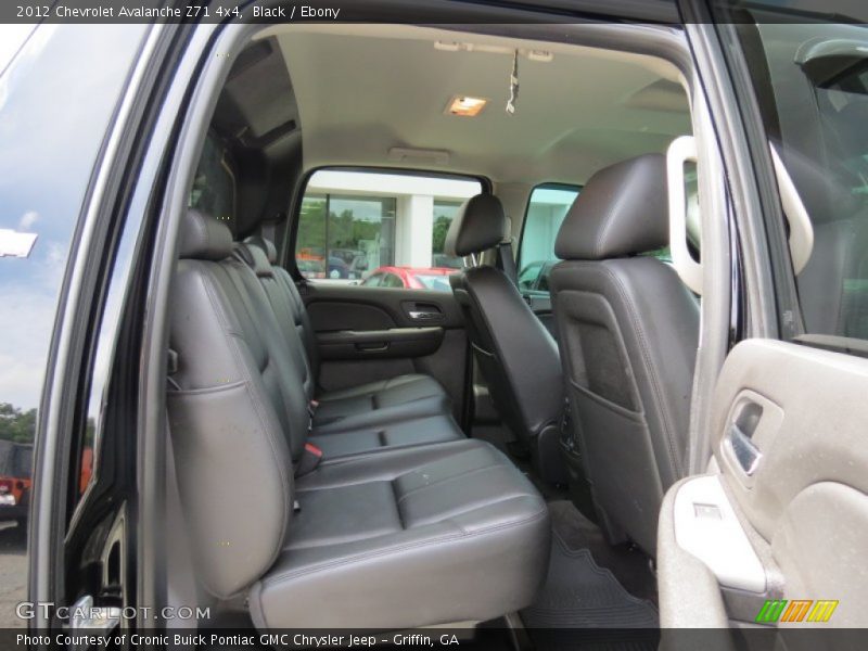 Black / Ebony 2012 Chevrolet Avalanche Z71 4x4