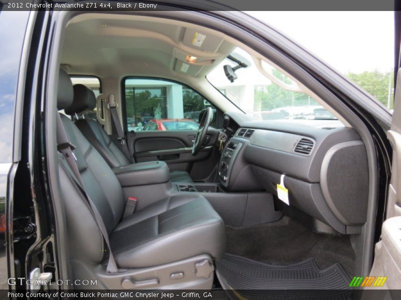 Black / Ebony 2012 Chevrolet Avalanche Z71 4x4