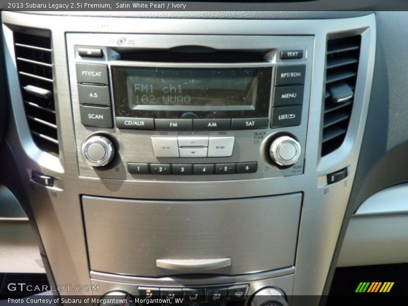 Controls of 2013 Legacy 2.5i Premium