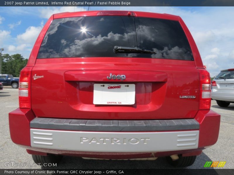 Inferno Red Crystal Pearl / Pastel Pebble Beige 2007 Jeep Patriot Limited