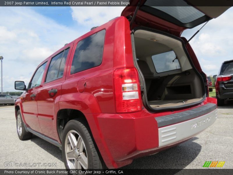Inferno Red Crystal Pearl / Pastel Pebble Beige 2007 Jeep Patriot Limited