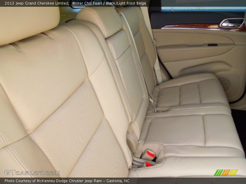 Winter Chill Pearl / Black/Light Frost Beige 2013 Jeep Grand Cherokee Limited