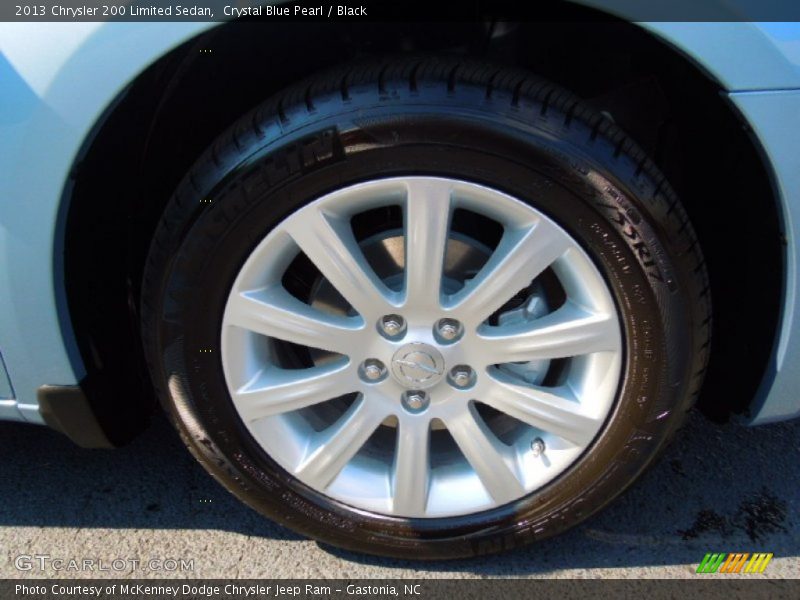  2013 200 Limited Sedan Wheel