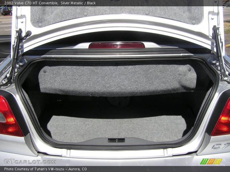 Silver Metallic / Black 2002 Volvo C70 HT Convertible