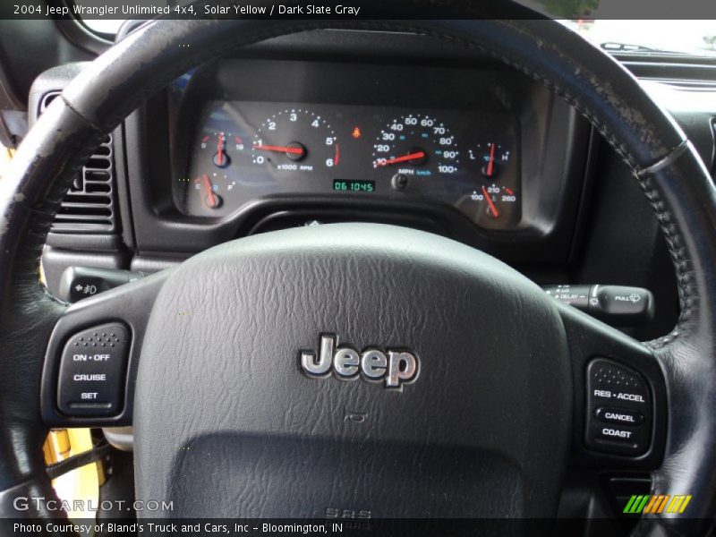 Solar Yellow / Dark Slate Gray 2004 Jeep Wrangler Unlimited 4x4