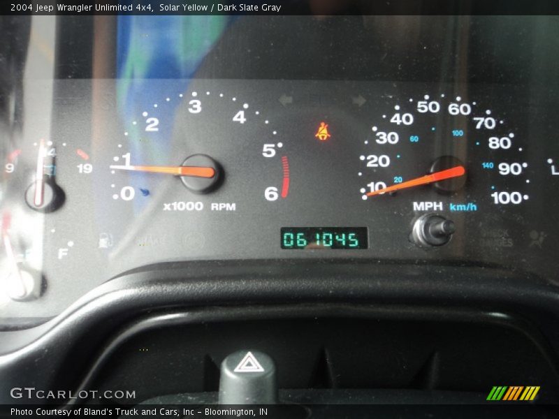 Solar Yellow / Dark Slate Gray 2004 Jeep Wrangler Unlimited 4x4