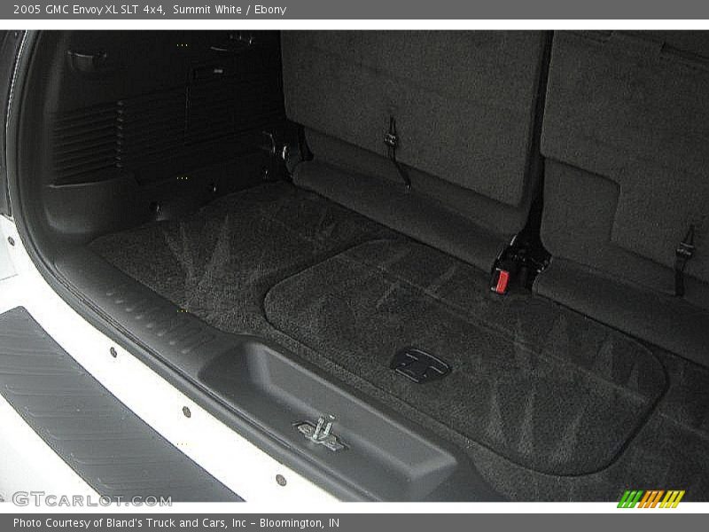 Summit White / Ebony 2005 GMC Envoy XL SLT 4x4