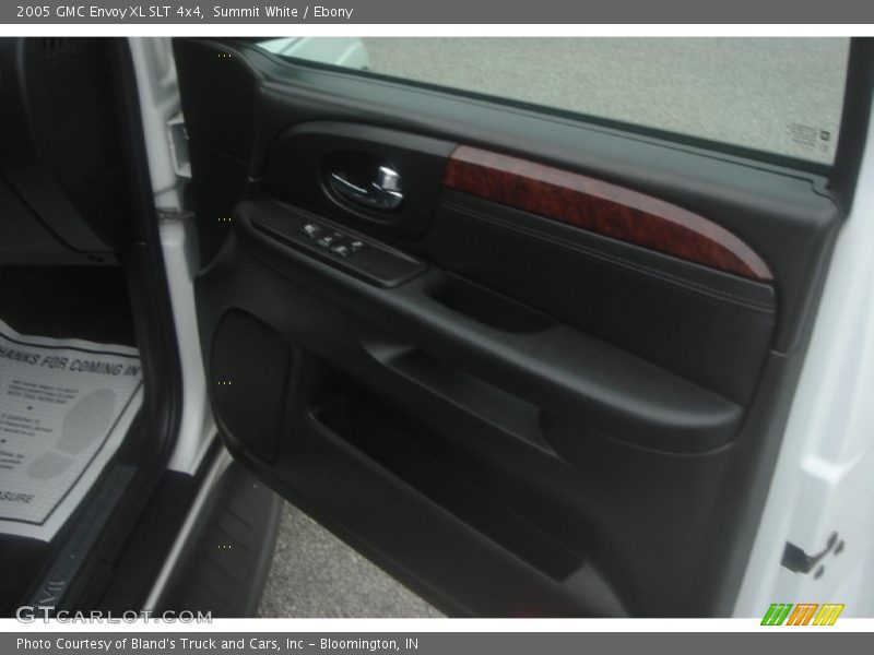 Summit White / Ebony 2005 GMC Envoy XL SLT 4x4