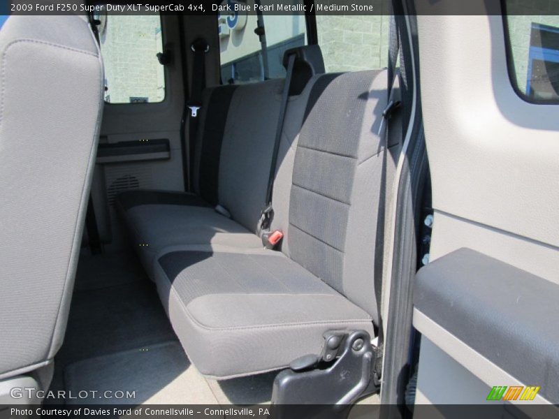 Rear Seat of 2009 F250 Super Duty XLT SuperCab 4x4
