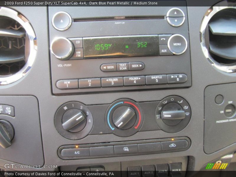 Controls of 2009 F250 Super Duty XLT SuperCab 4x4