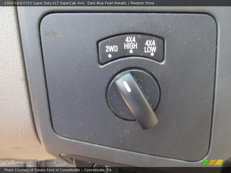 Controls of 2009 F250 Super Duty XLT SuperCab 4x4