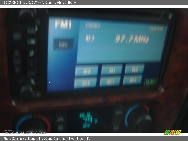 Summit White / Ebony 2005 GMC Envoy XL SLT 4x4