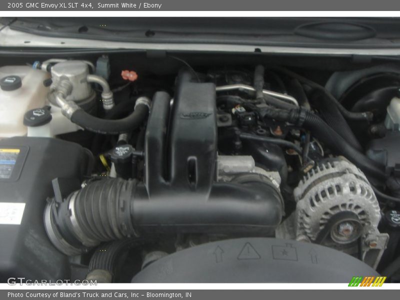Summit White / Ebony 2005 GMC Envoy XL SLT 4x4