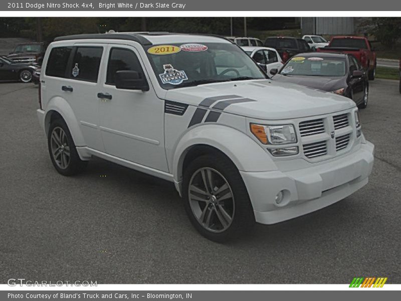 Bright White / Dark Slate Gray 2011 Dodge Nitro Shock 4x4