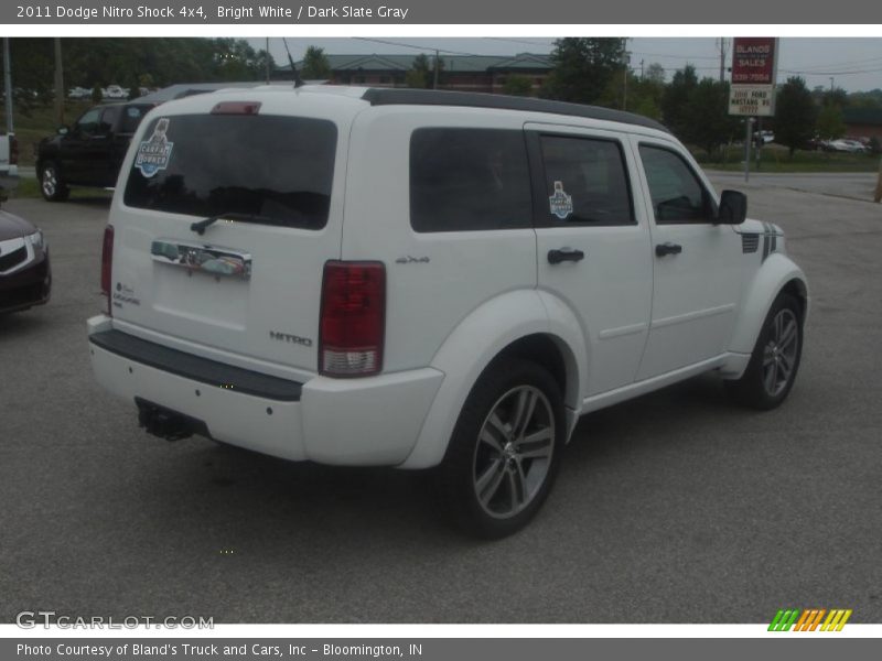 Bright White / Dark Slate Gray 2011 Dodge Nitro Shock 4x4