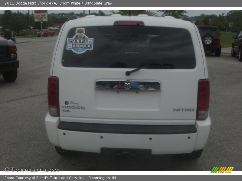 Bright White / Dark Slate Gray 2011 Dodge Nitro Shock 4x4