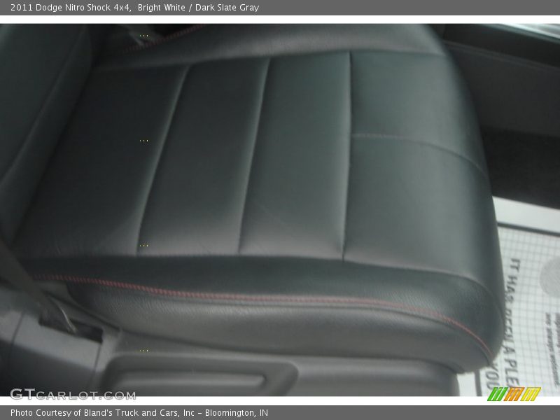Bright White / Dark Slate Gray 2011 Dodge Nitro Shock 4x4