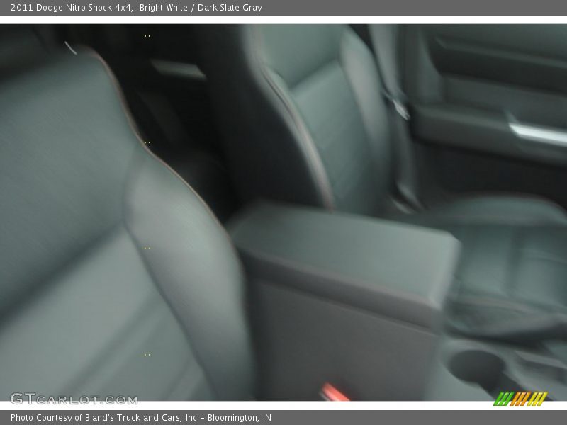 Bright White / Dark Slate Gray 2011 Dodge Nitro Shock 4x4