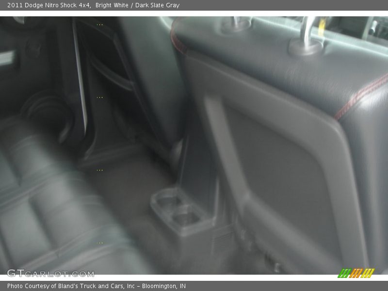 Bright White / Dark Slate Gray 2011 Dodge Nitro Shock 4x4