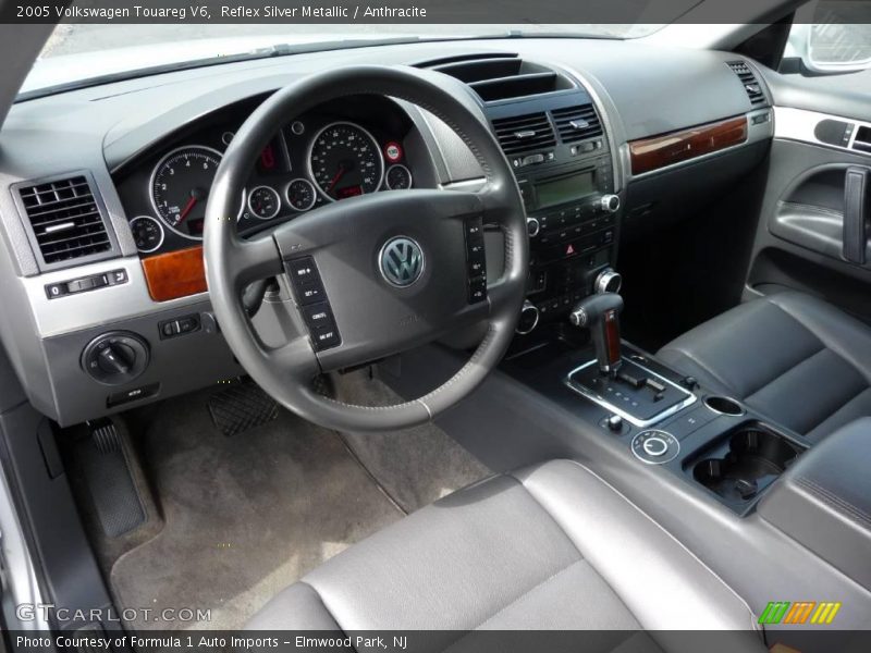 Reflex Silver Metallic / Anthracite 2005 Volkswagen Touareg V6