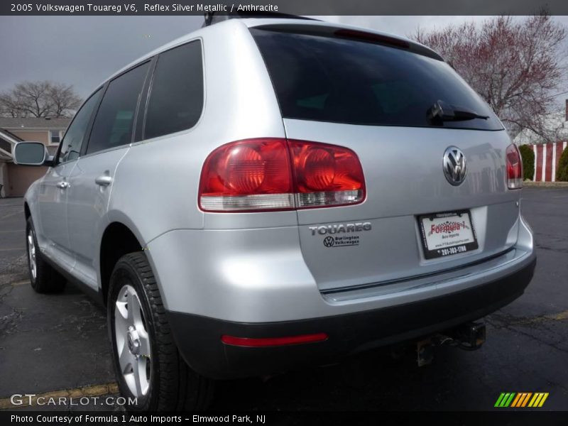 Reflex Silver Metallic / Anthracite 2005 Volkswagen Touareg V6