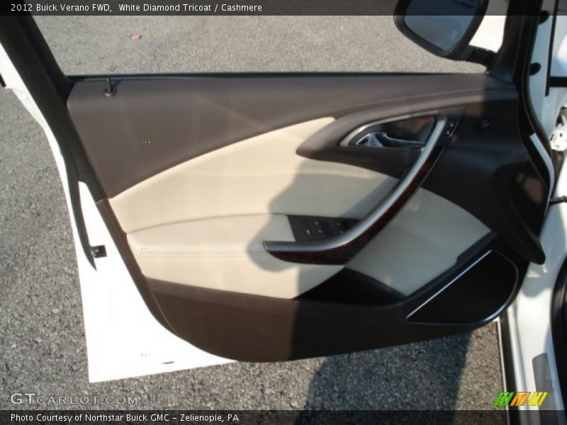 White Diamond Tricoat / Cashmere 2012 Buick Verano FWD