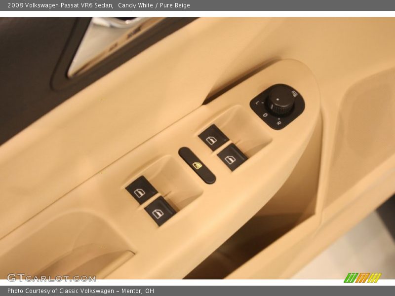 Candy White / Pure Beige 2008 Volkswagen Passat VR6 Sedan