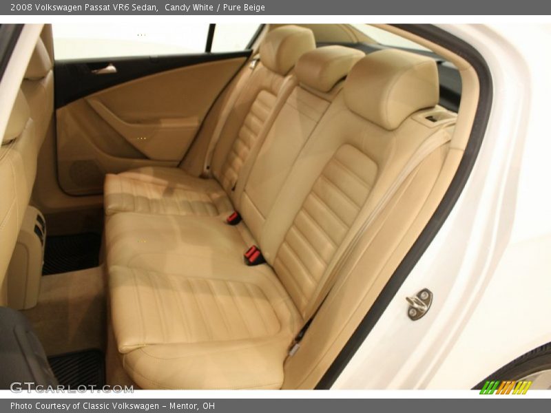 Candy White / Pure Beige 2008 Volkswagen Passat VR6 Sedan