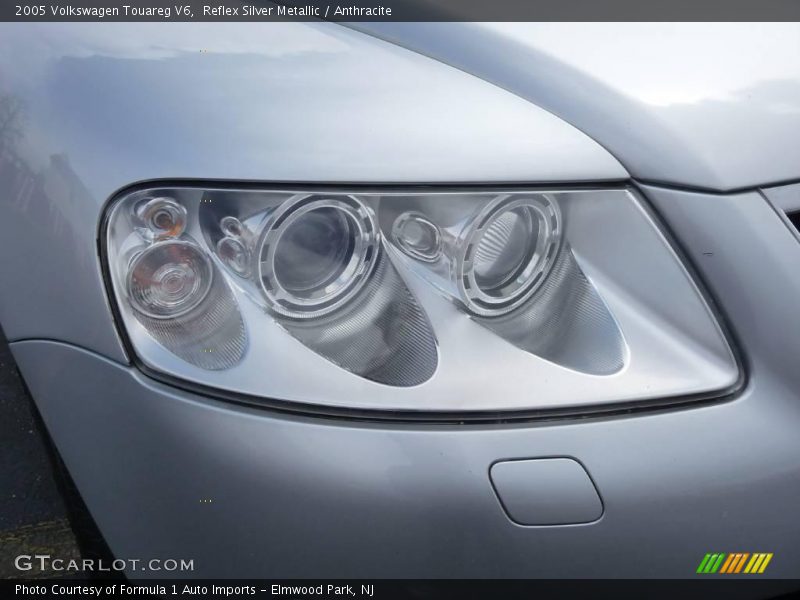 Reflex Silver Metallic / Anthracite 2005 Volkswagen Touareg V6