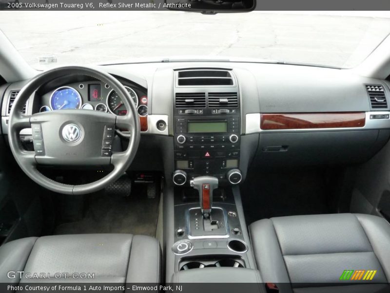Reflex Silver Metallic / Anthracite 2005 Volkswagen Touareg V6