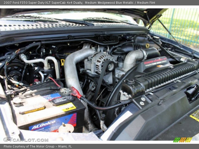 Medium Wedgewood Blue Metallic / Medium Flint 2007 Ford F350 Super Duty XLT SuperCab 4x4 Dually