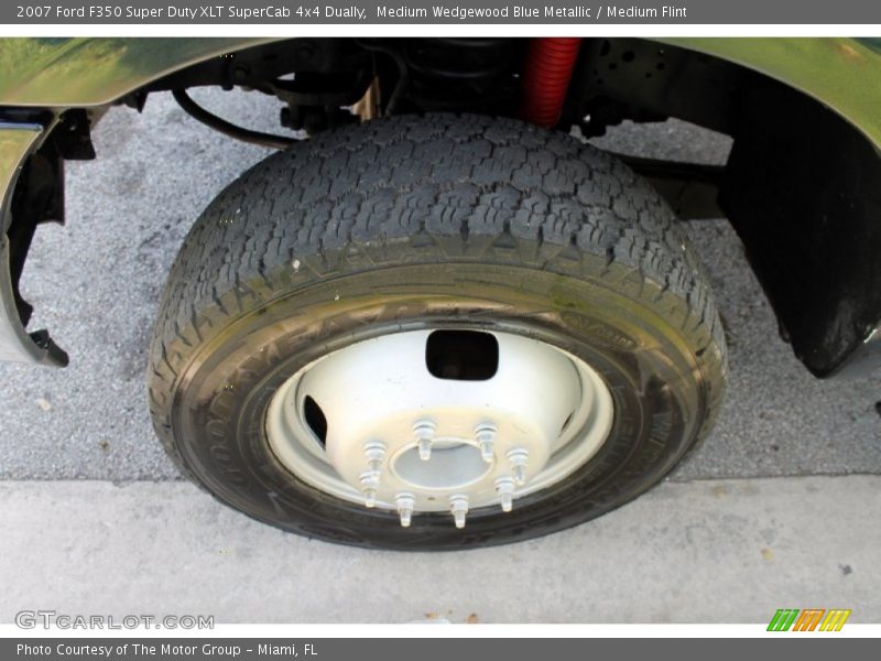 Medium Wedgewood Blue Metallic / Medium Flint 2007 Ford F350 Super Duty XLT SuperCab 4x4 Dually