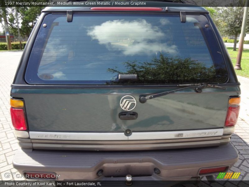 Medium Willow Green Metallic / Medium Graphite 1997 Mercury Mountaineer