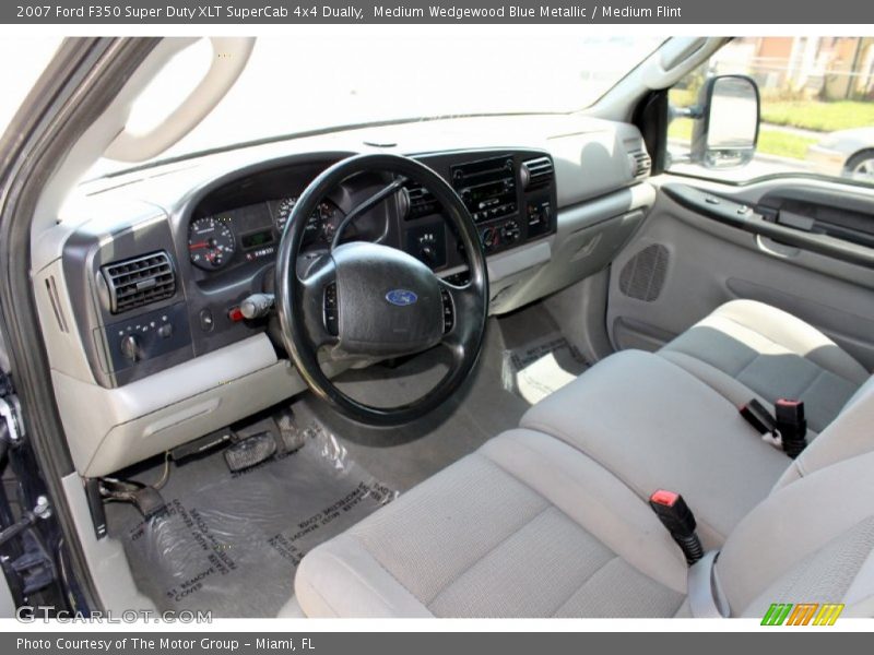 Medium Wedgewood Blue Metallic / Medium Flint 2007 Ford F350 Super Duty XLT SuperCab 4x4 Dually