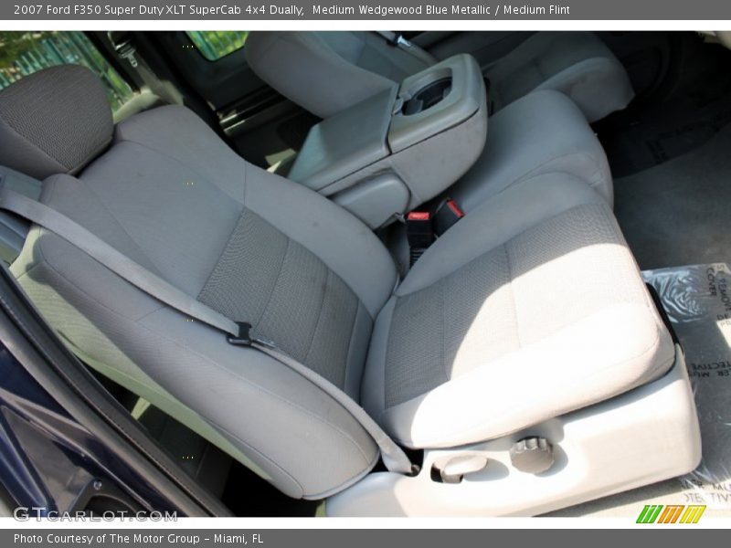 Medium Wedgewood Blue Metallic / Medium Flint 2007 Ford F350 Super Duty XLT SuperCab 4x4 Dually