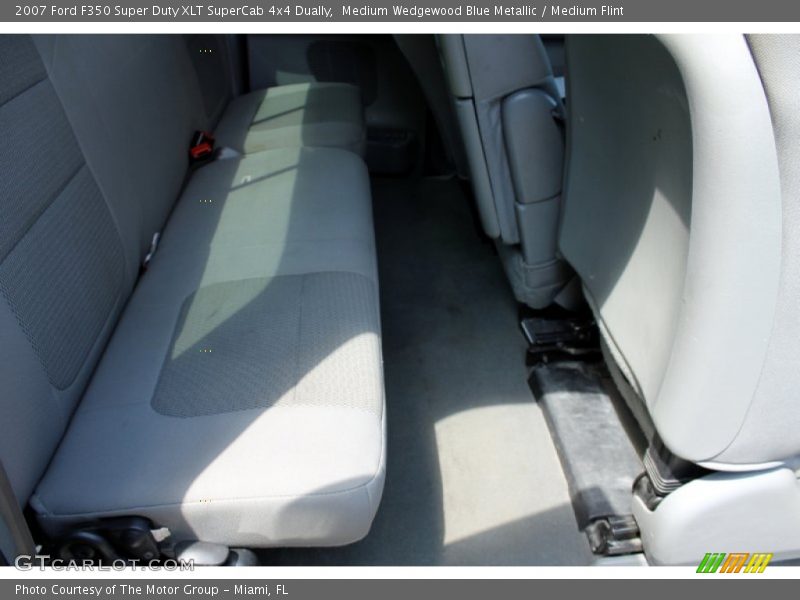 Medium Wedgewood Blue Metallic / Medium Flint 2007 Ford F350 Super Duty XLT SuperCab 4x4 Dually