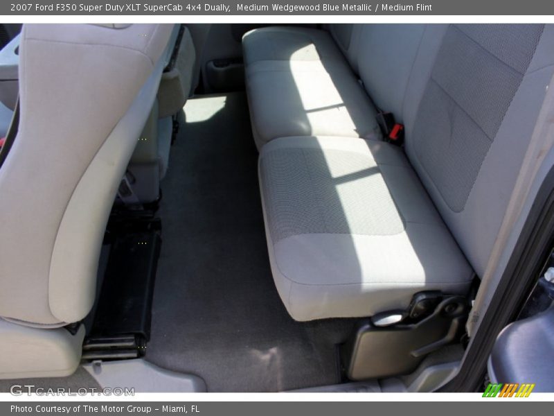 Medium Wedgewood Blue Metallic / Medium Flint 2007 Ford F350 Super Duty XLT SuperCab 4x4 Dually