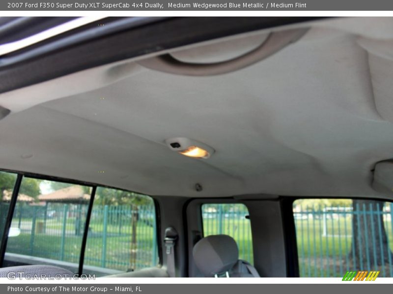 Medium Wedgewood Blue Metallic / Medium Flint 2007 Ford F350 Super Duty XLT SuperCab 4x4 Dually