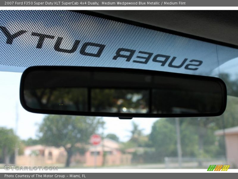 Medium Wedgewood Blue Metallic / Medium Flint 2007 Ford F350 Super Duty XLT SuperCab 4x4 Dually