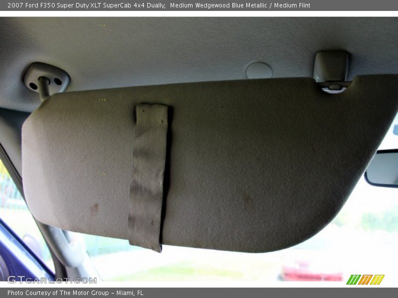 Medium Wedgewood Blue Metallic / Medium Flint 2007 Ford F350 Super Duty XLT SuperCab 4x4 Dually
