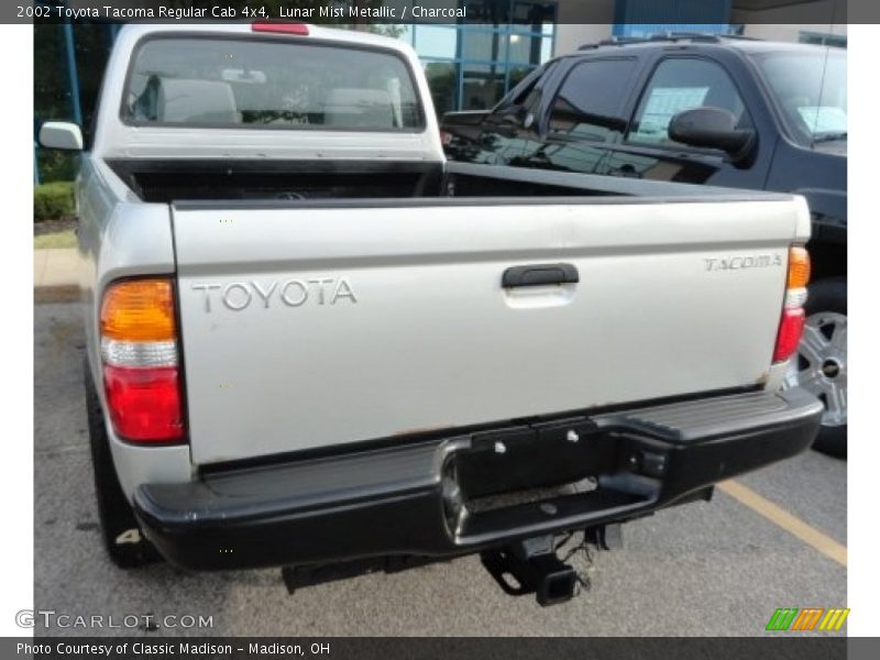 Lunar Mist Metallic / Charcoal 2002 Toyota Tacoma Regular Cab 4x4