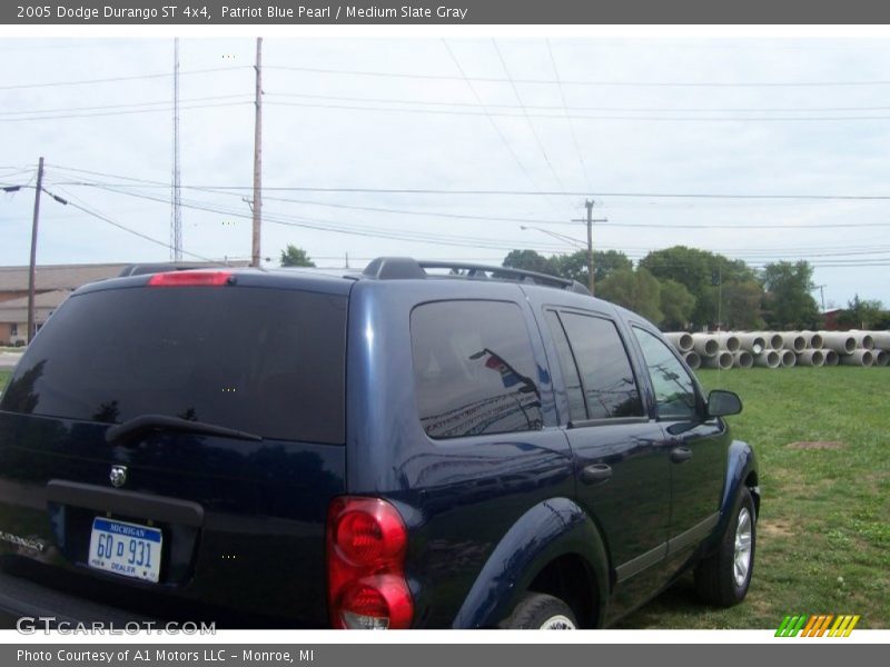 Patriot Blue Pearl / Medium Slate Gray 2005 Dodge Durango ST 4x4