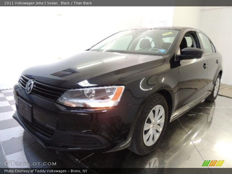 Black / Titan Black 2011 Volkswagen Jetta S Sedan