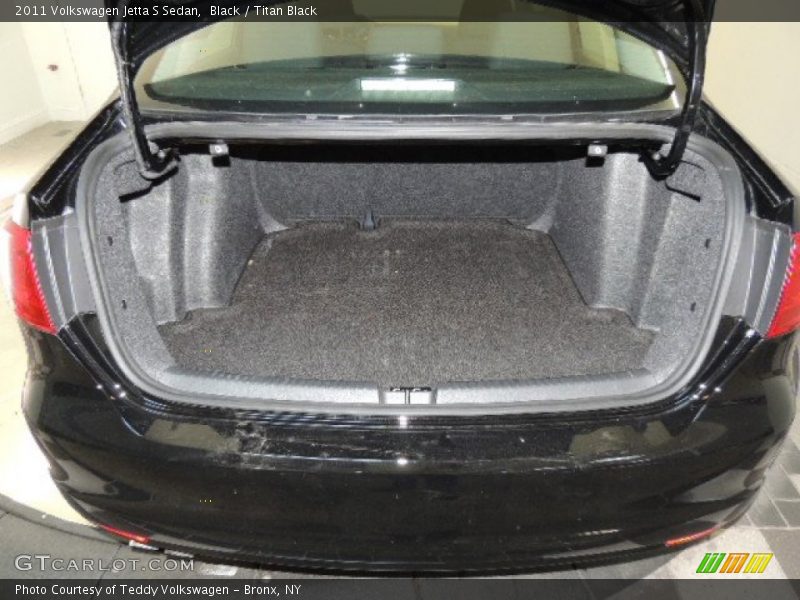 Black / Titan Black 2011 Volkswagen Jetta S Sedan
