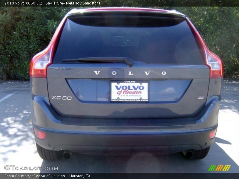 Savile Grey Metallic / Sandstone 2010 Volvo XC60 3.2